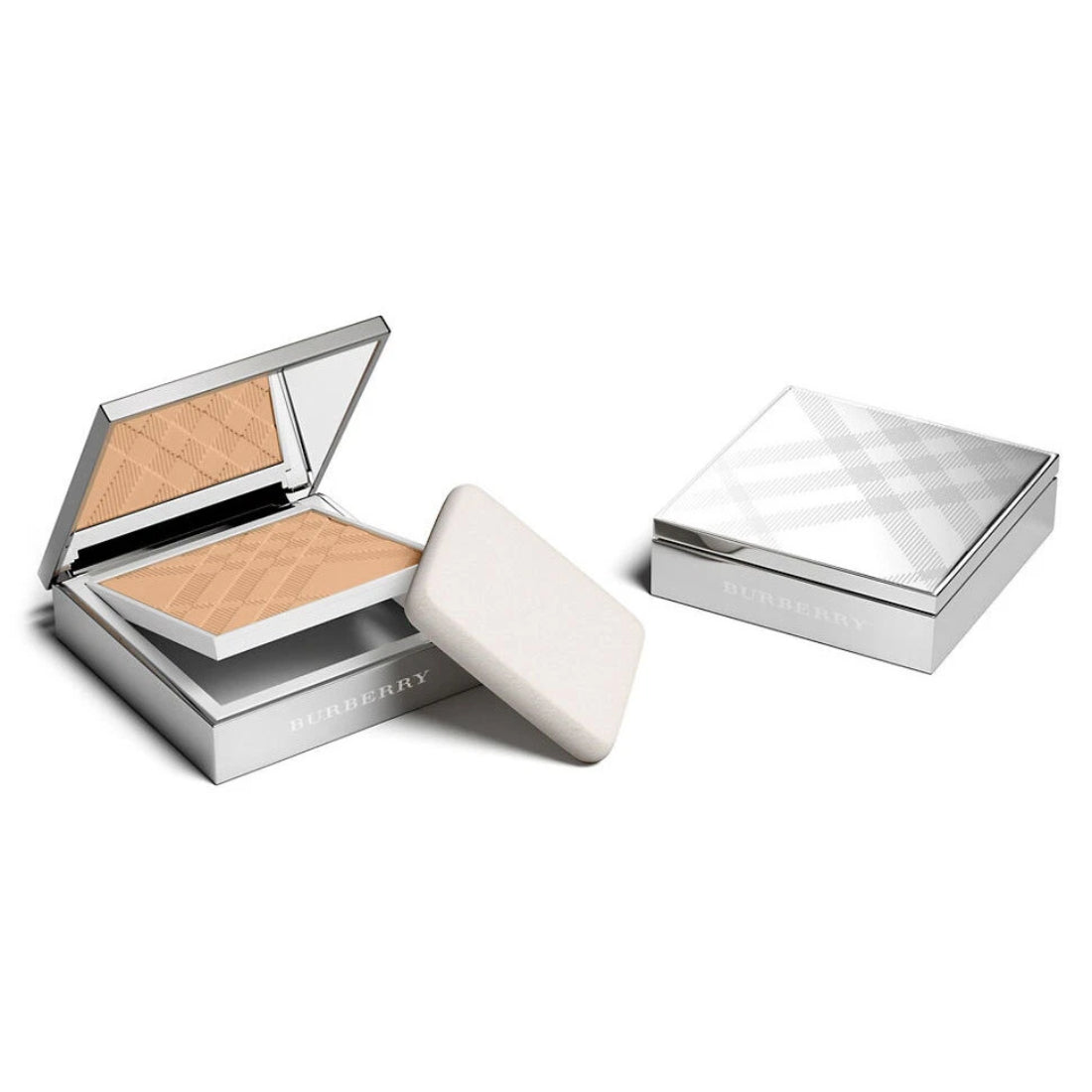 Bright Glow Compact Foundation #10 Light Honey by Burberry 0.28 Oz *Tester 5045496984170